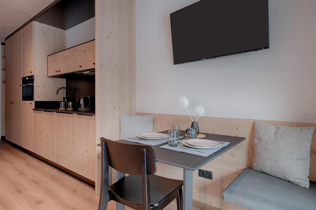 Simple Life Aparthotel
